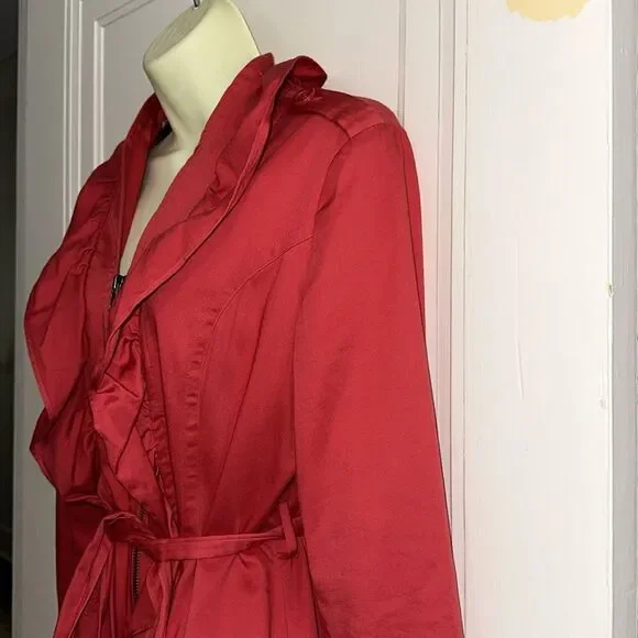 Elle red ruffle & zip front all weather‎ or rain cotton/spandex short coat - Picture 5 of 11